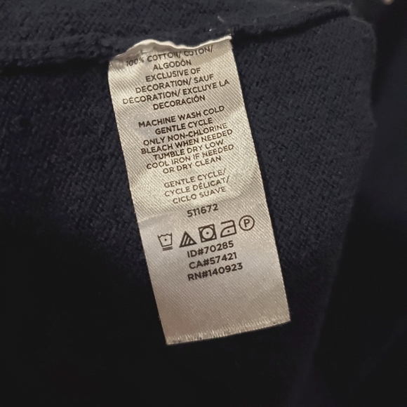 Loft - Polar Bears Sweater in Navy - Size L - Picture 4 of 5